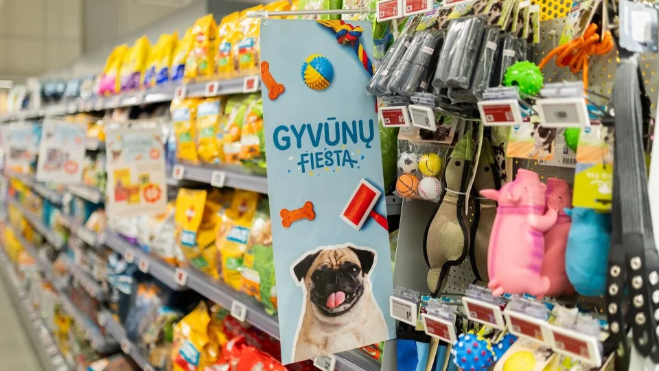 Gyventojai šturmuoja „Iki“ parduotuves: gyvūnų prekės parduodamas su didžiule nuolaida, vyksta tikra fiesta