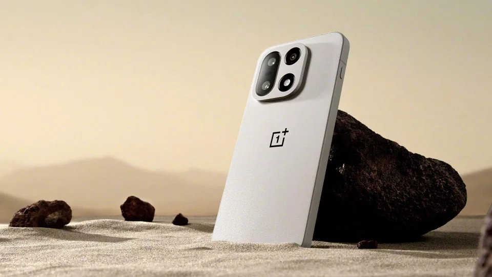 „OnePlus“ paskelbė, kada bus pristatytas naujasis flagmanas, sulauksime ir dar vieno naujo telefono