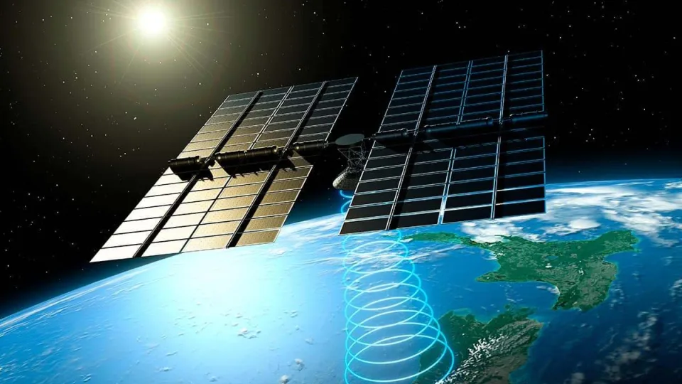 Kelio atgal nebėra: trys astronautai įkalinti kosmose, grįžimas į Žemę tapo neįtikėtinai komplikuotas