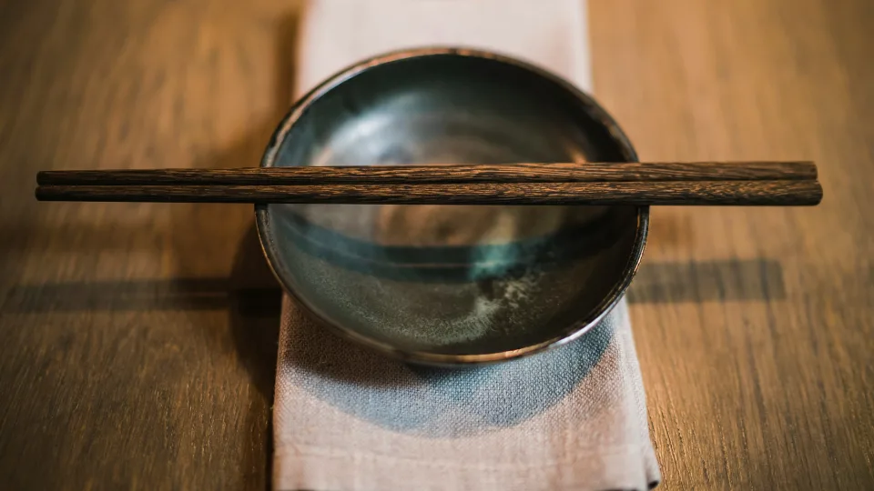 Japoniški vištienos kukuliai, dėl kurių pamiršite apie kotletus, skonis stebina nuo pirmo kąsnio
