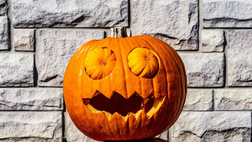 Tikroji Helovino žibintų kilmės istorija šokiruoja: pasirodo, kad iš pradžių tai buvo net ne moliūgas