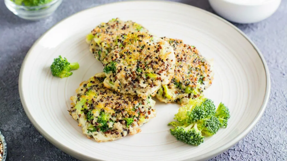 Atraskite brokolį iš naujo: Vaida Kurpienė siūlo išbandyti du nebrangius, greitus ir skanius patiekalus