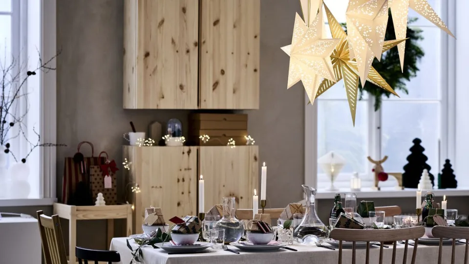 Pusė gyventojų per Kalėdas planuoja priimti svečius namuose, kaip paruošti virtuvę kalėdiniam šurmuliui?