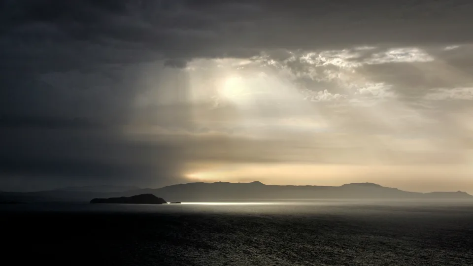 Lapkritis išbandys jūsų tvirtumą: šie Zodiako ženklai susidurs su sunkumais, kurie pakeis požiūrį į gyvenimą