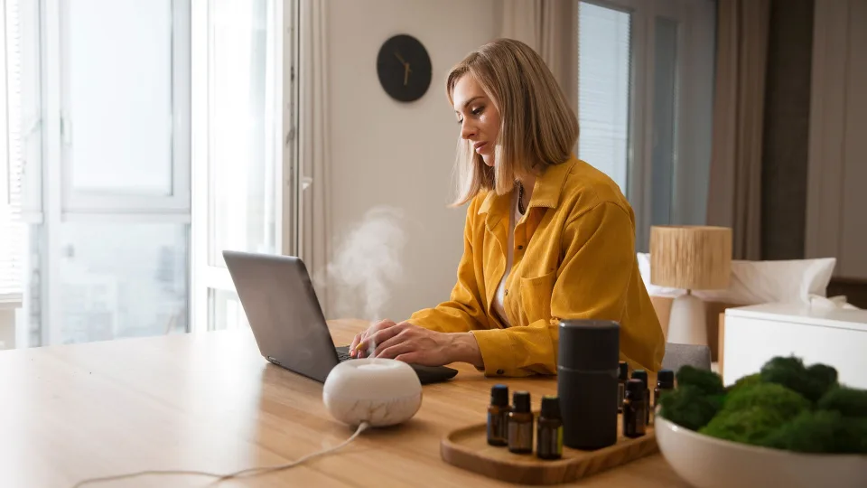 Aromaterapijos džiunglės: patarė, kaip nepasiklysti, ir atskleidė, nuo ko reikėtų saugoti kates