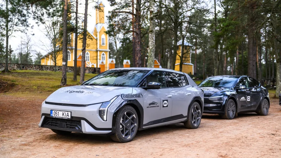 Automobilis tampa kaip atviras kompiuteris: kasdien vežamės grėsmes, kurių net nepastebime