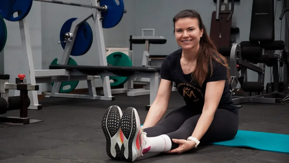 Sąnariai sustingsta net dvidešimtmečiams: specialistė įvardijo šokiruojančią to priežastį