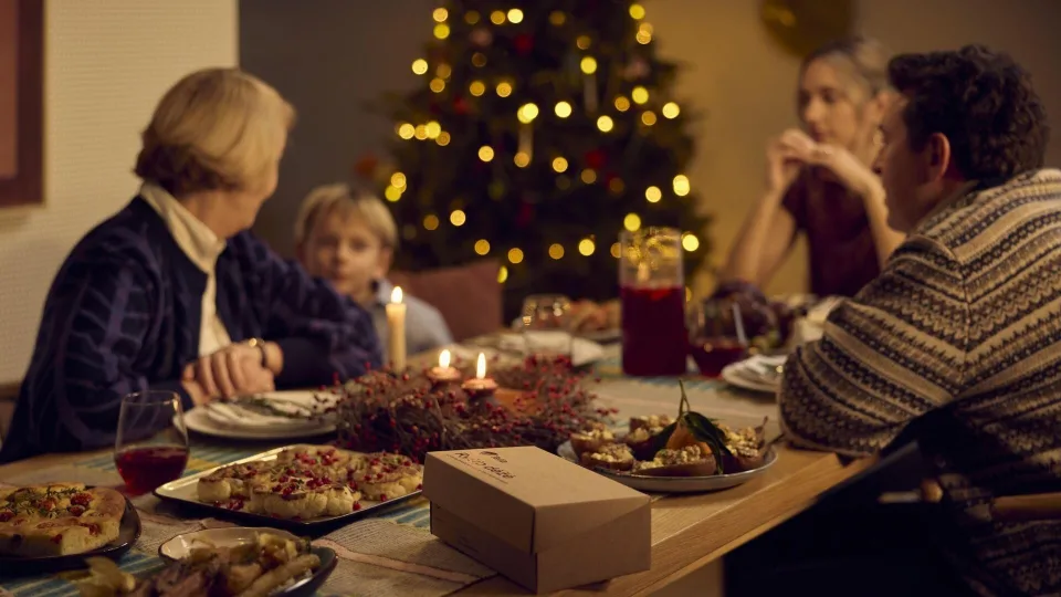 Kada paskutinį kartą tikrai buvote čia ir dabar? Kviečia padėti telefonus ir atsigręžti į artimiausius žmones