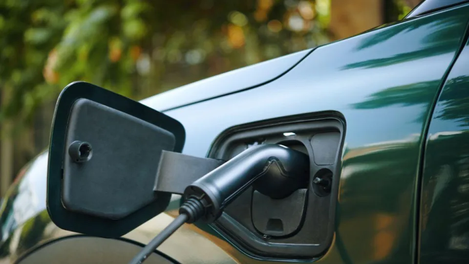 Nuo 2027 dideli pokyčiai naudotų elektromobilių rinkoje: vienas dokumentas pakeis viską iš esmės