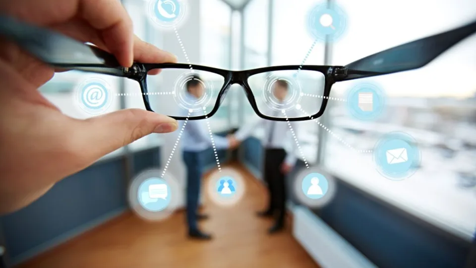 Išmanieji akiniai, kurie keičia žaidimo taisykles: įvardijo, ką privalote žinoti prieš pirkdami