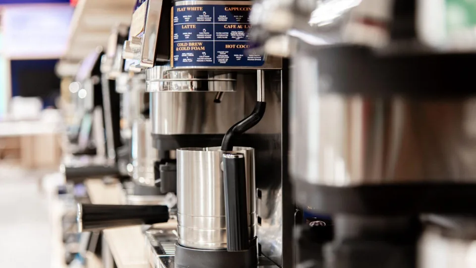 Pamirškite kavines: šie trys žingsniai pakeis jūsų rytus, net namuose išgausite pavydėtiną skonį