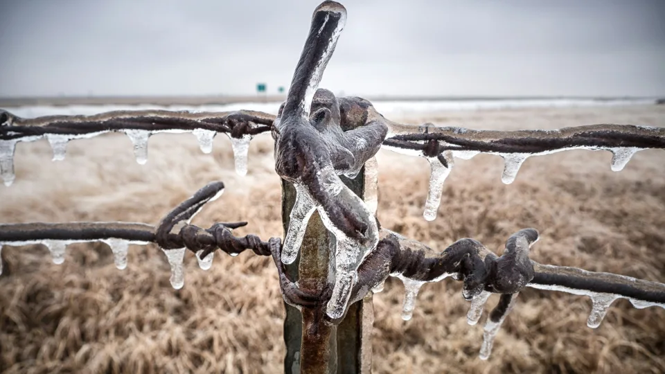 Kritinis sinoptikų perspėjimas: rytoj orai bus nenuspėjami, vakare gali ištikti visiška katastrofa