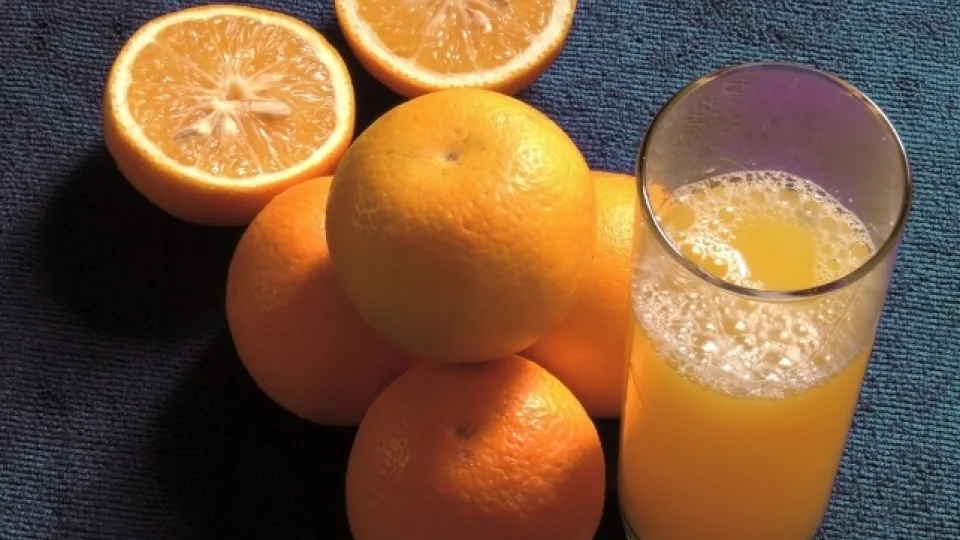 Šokiruojantis mokslininkų atradimas: apelsinų sultys gali pakeisti ne tik cukraus lygį, bet ir jūsų likimą