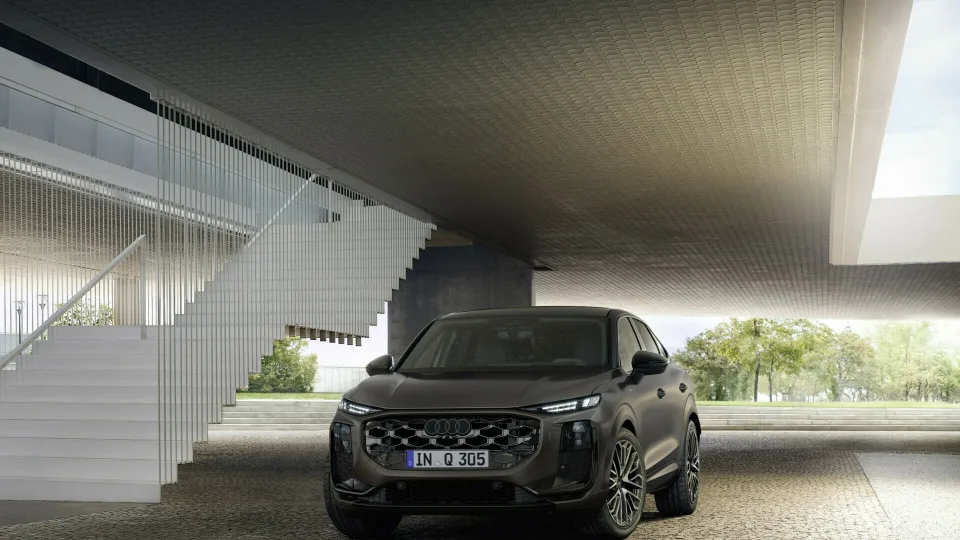 Jau galima užsisakyti naująjį „Audi Q3“: komforto ir technologijų etalonas kompaktiškų automobilių klasėje