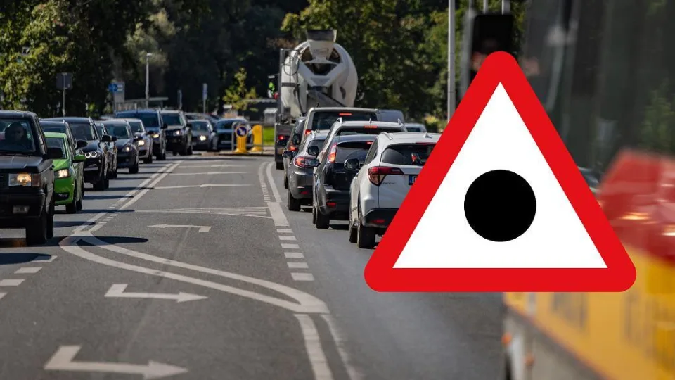 Pastebėjote šį kelio ženklą? Nedelsiant sumažinkite greitį, nes kitaip laukia katastrofiniai padariniai