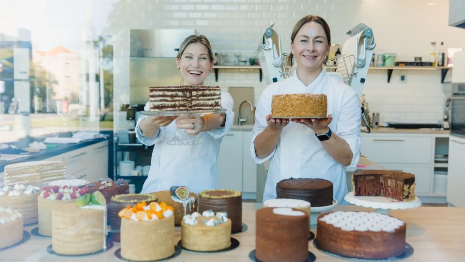 Nemokami tortai Vilniuje: nepraleiskite nuostabaus renginio, tortų šventė Vilniuje su kilnia žinute