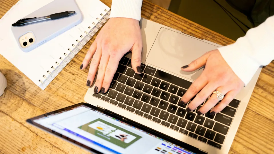 Ne tik gerumas, bet ir būtinybė: atskleidė, kaip savanoriai keičia socialinės pagalbos sistemą