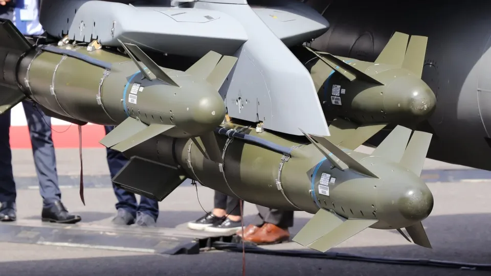 Ukraina sudavė skaudų smūgį Rusijos teritorijoje: sunaikinta slapta raketų bazė, paskelbtas ir įspūdingas įrašas