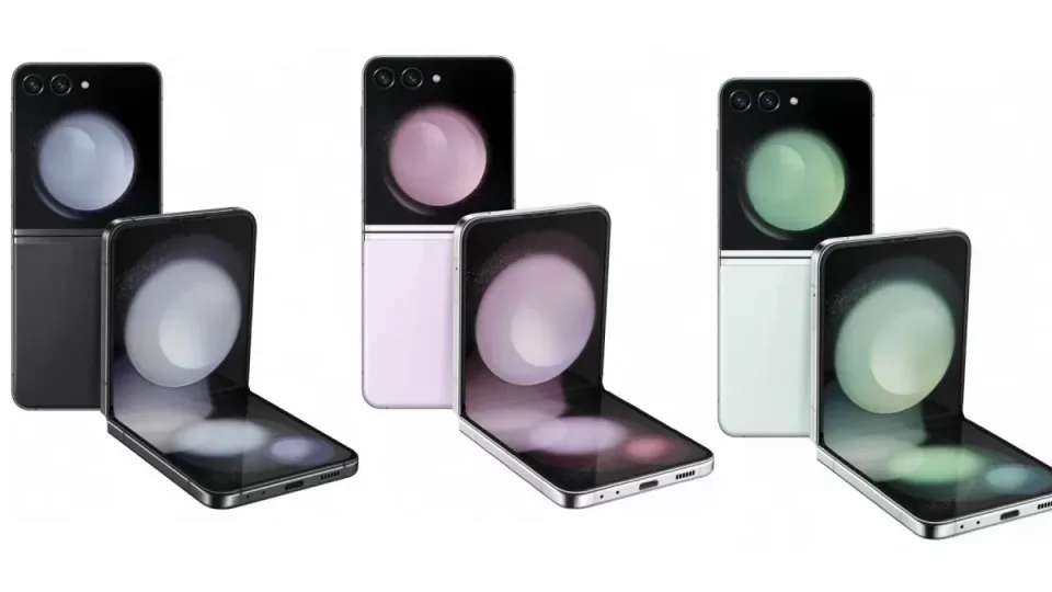 Norintiems naujausio „Samsung“ atlenkiamo telefono – teks gerokai paploninti pinigines, aiškėja, kiek Europoje kainuos „Galaxy Flip6“ modelis