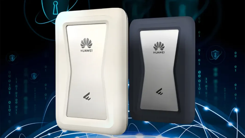 „Huawei“ pristatė beveik nesunaikinamą SSD diską, kuris gali atlaikyti net ir automobilio svorį