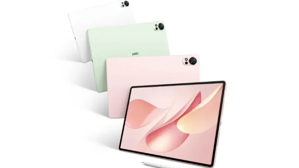 „Huawei“ pristatė „MatePad Air 2025“ planšetinį kompiuterį su išskirtiniu ekranu ir puikia garso sistema