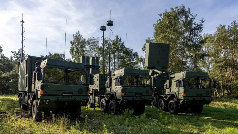NATO laukia didžiulis perversmas: ultimatumai artėjančiam viršūnių susitikimui, išlaidos kils į rekordines aukštumas