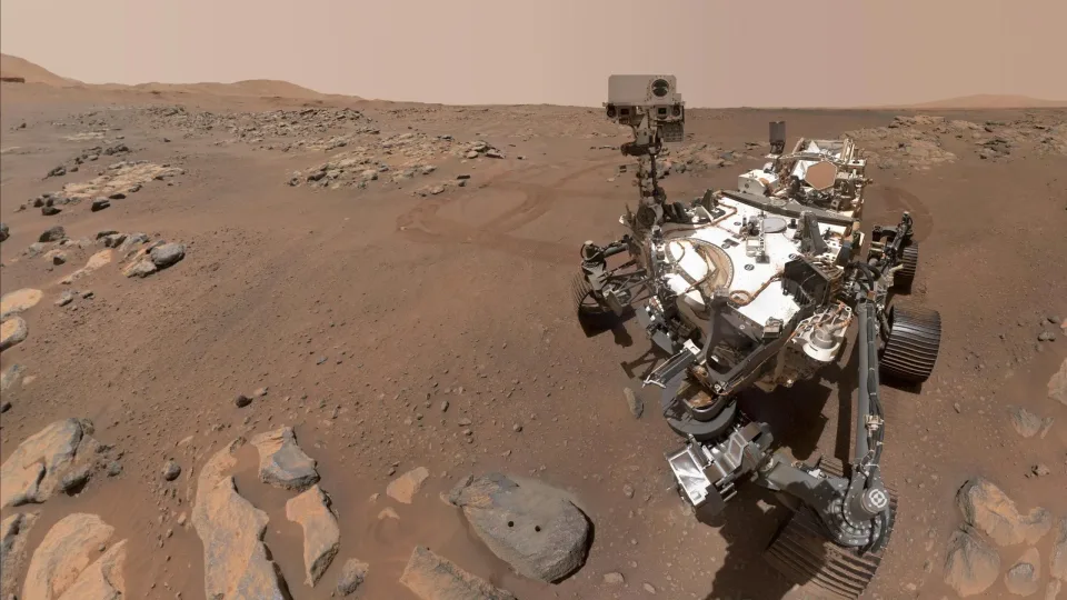 Marse aptiktos paslaptingos sferos: NASA atradimas gali pakeisti viską, ką žinojome apie šią planetą