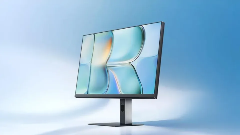 „Redmi“ paskelbė apie specialaus leidimo „A24“ serijos monitorių su daugiakrypčiu reguliuojamu stovu
