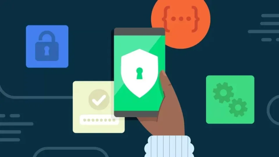 „Google“ pristato svarbius „Android“ saugumo atnaujinimus, naujos priemonės kovai su sukčiais