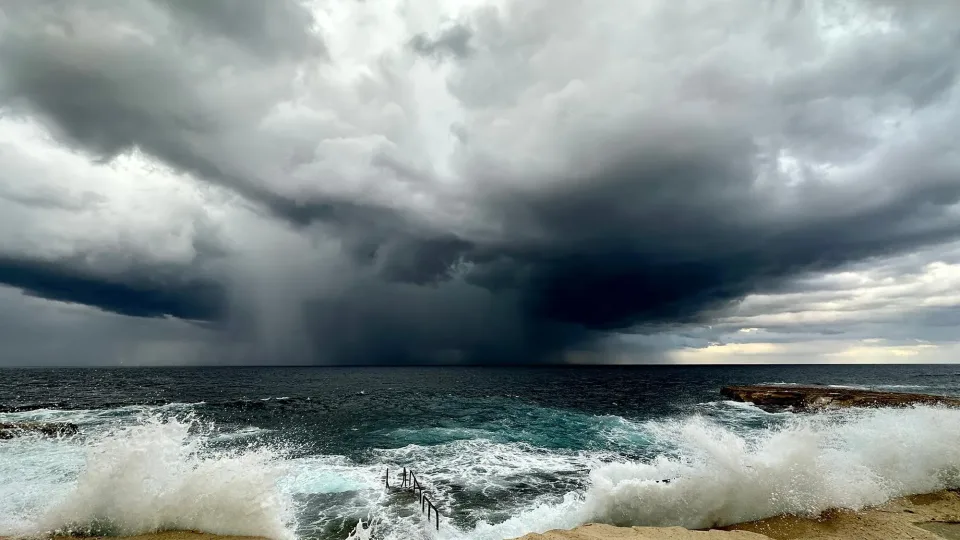 Paplūdimiai nyksta prieš mūsų akis: mokslininkai įspėja apie grėsmingą ekosistemų žlugimą