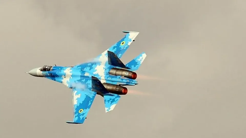 Sprogimas nustebinęs net karo ekspertus: užfiksuoti unikalūs kadrai, kaip ukrainiečiai naikina rusų ginklus