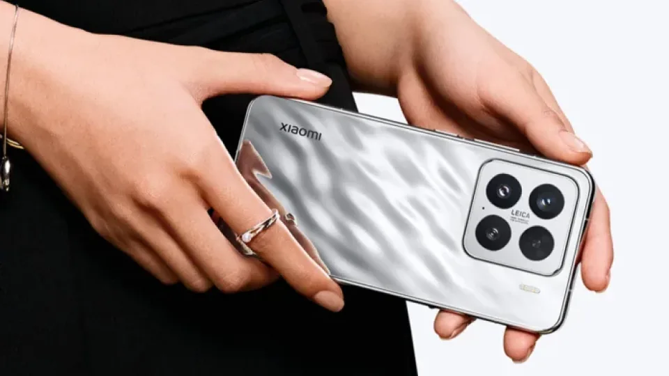 Daugėja informacijos apie „Xiaomi 16“ išmanųjį telefoną, kuris veiks su itin galingu „Qualcomm“ lustu