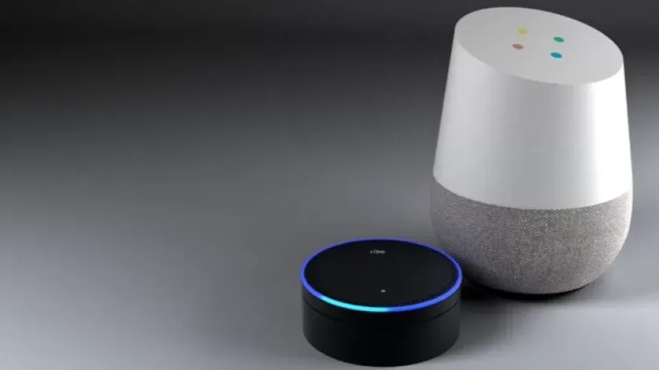 Žmonės masiškai klausia „Alexa“ to paties: vienas klausimas kartojosi dažniau nei tikėtasi
