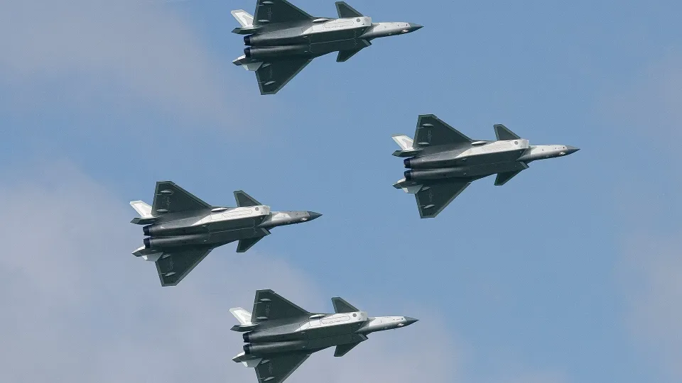 Numuštas „Rafale“ virto žvalgybos lobiu: Indija analizuoja Kinijos raketas, Pekinas panikoje