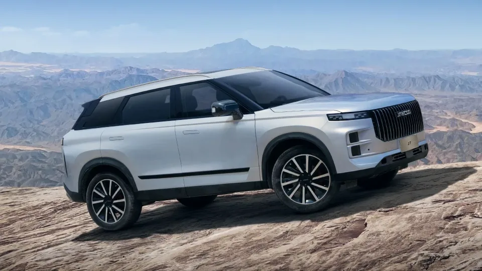 Šokiruojanti Rusijos automobilių rinkos realybė: už Rusijos automobilių rinkos pelno stovi Kinijos gamintojai