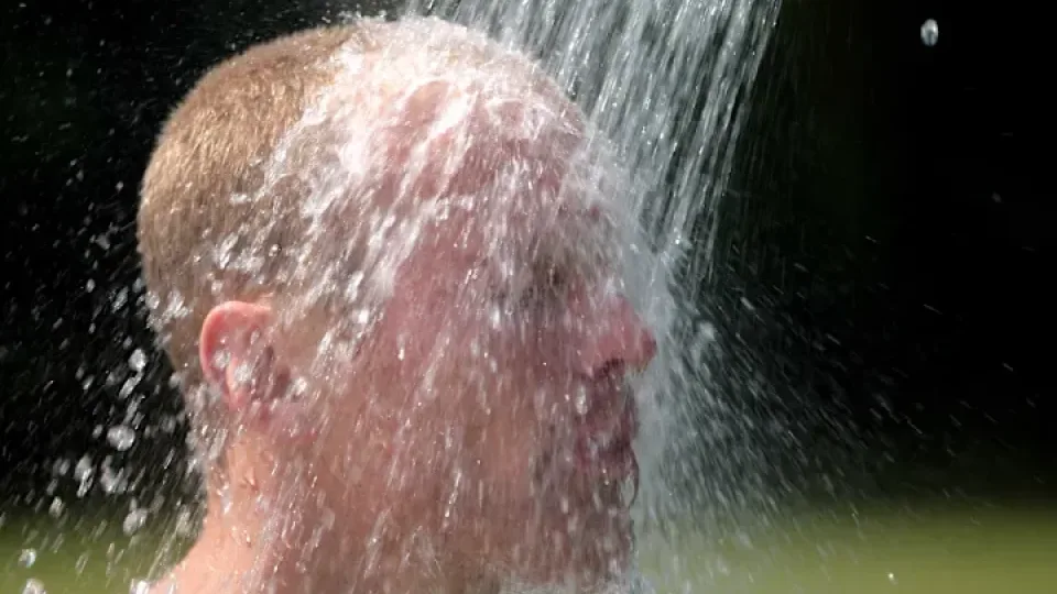 Ledinis šokas kūnui ir protui: kelios minutės po šaltu vandeniu ir tavo kūnas pradeda elgtis kitaip