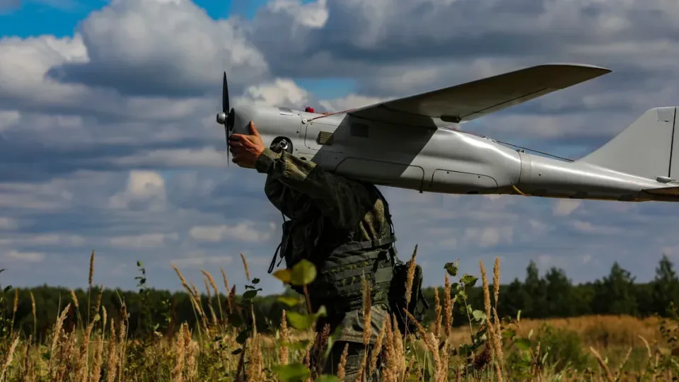 Dronai su dirbtiniu intelektu kelia paniką: rusų ginklai atakuoja visus, nuo karių iki nekaltų civilių