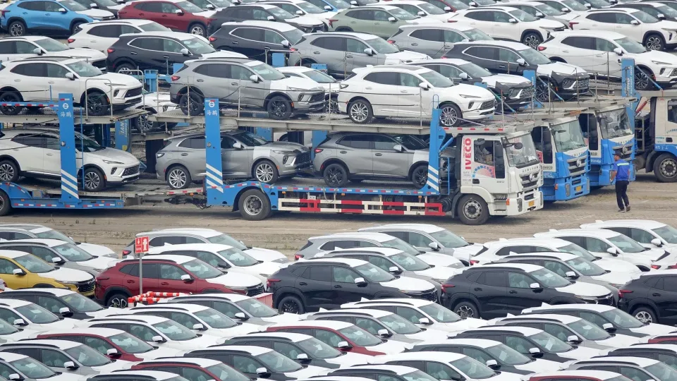 Elektrinių automobilių burbulas netrukus sprogs? Kinijos bendrovės skambina pavojaus varpais, pasakė, kas laukia