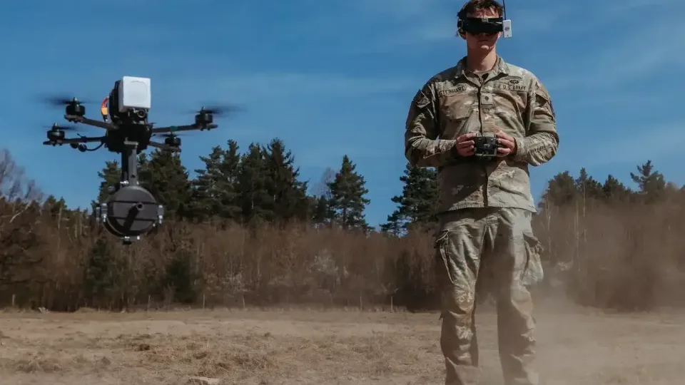 Karo technologijų lūžis: JAV perima Ukrainos taktiką, dronų gamyba šaus į kosmines aukštumas