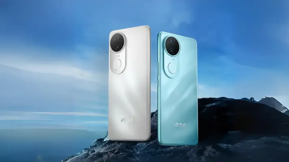 „iQOO“ ruošiasi pristatyti dar vieną „Z10“ serijos išmanųjį telefoną, aiškios ir pagrindinės jo savybės