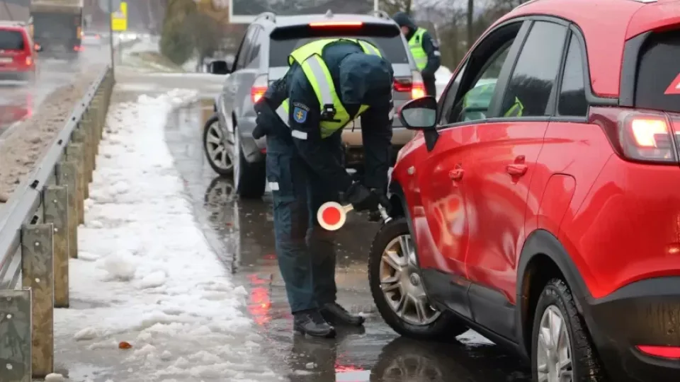 Keturi metai kalėjimo ir atimta teisė vairuoti: trumpa kelionė su automobiliu šiam lietuviai baigėsi tragiškai