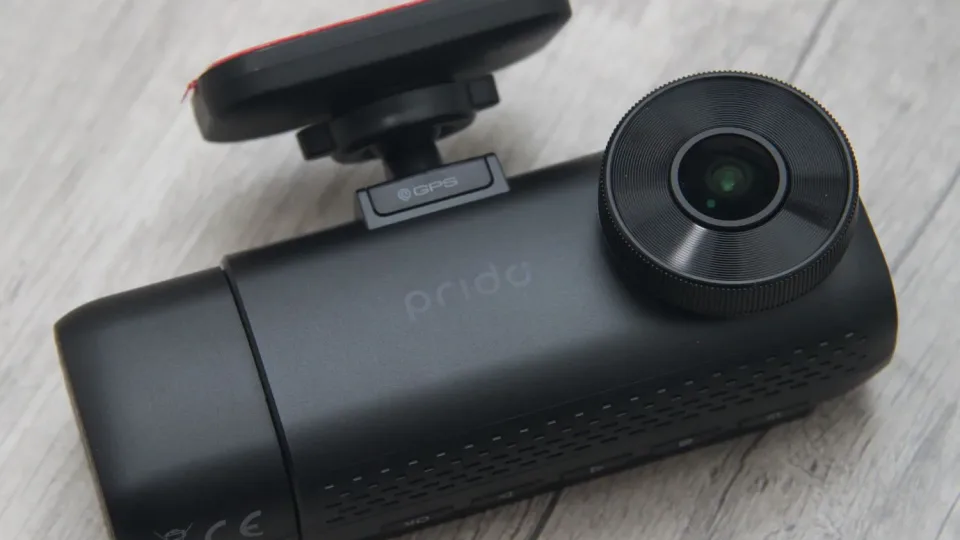 Reklamos grėsmė dirbtinio intelekto pasaulyje: „Gemini“ atsidūrė po padidinamuoju stiklu