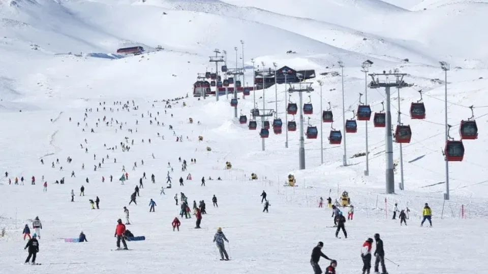 Ekspertai perspėja: viena klaida atostogose kalnuose gali kainuoti tūkstančius