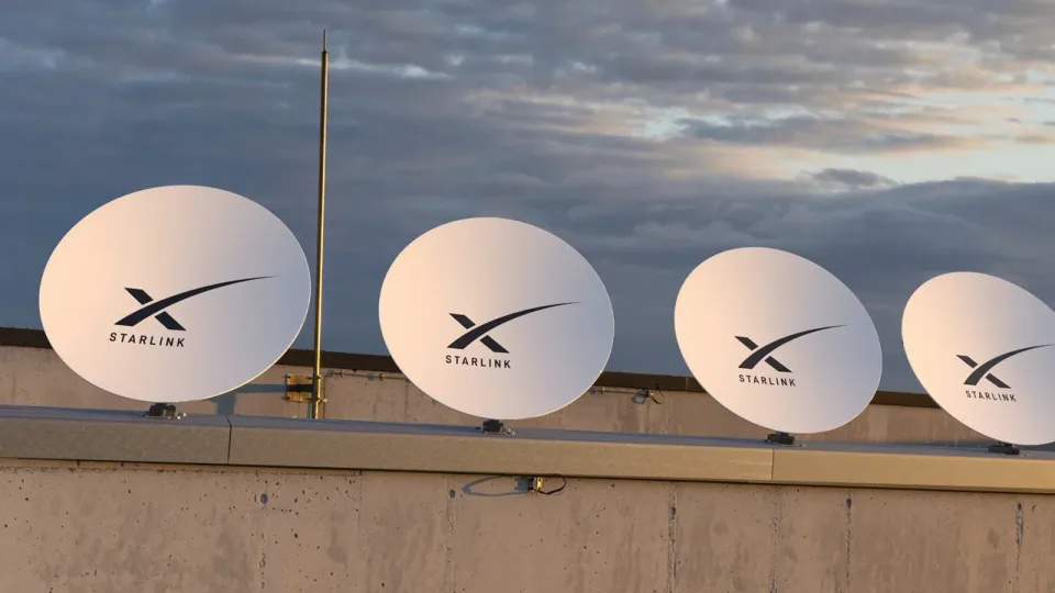 Ukrainiečiai turi problemų su „Starlink“: dėl lėto ryšio Ukrainos robotai fronte tampa beveik bejėgiai