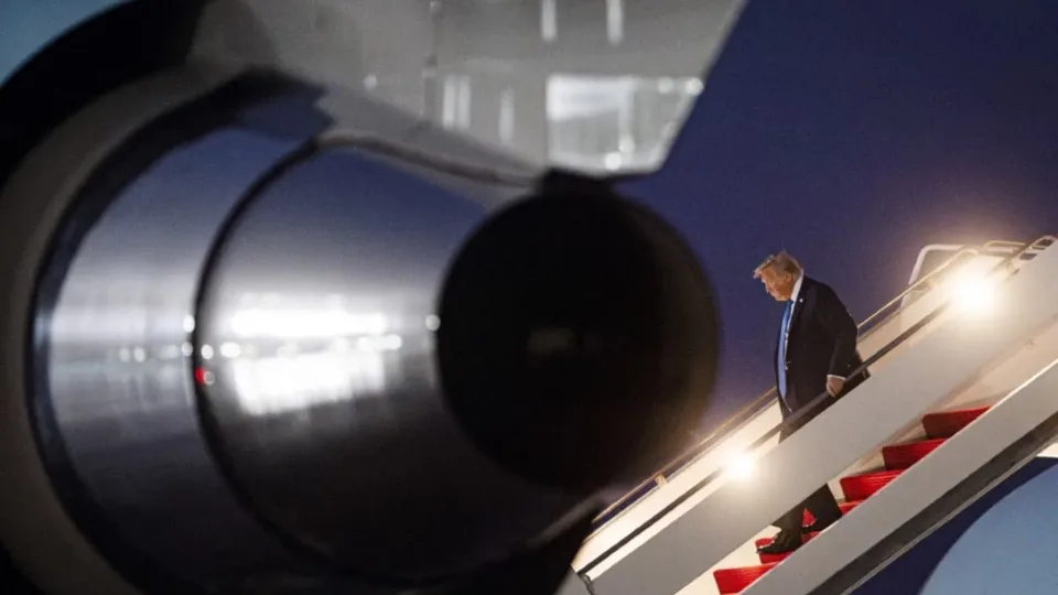 Karas jau neišvengiamas? Baltuosiuose rūmuose surengtas skubus pasitarimas, Trumpas ketina imtis veiksmų