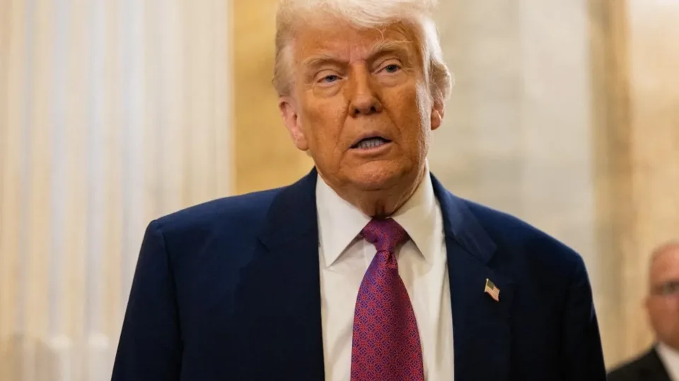Trumpas pateikė šokiruojantį pareiškimą: ukrainiečių viltys žlunga, tai gali kardinaliai pakeisti situaciją
