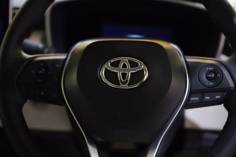 Naujas „Toyota RAV4“ už juokingai mažą kainą: ar kinų SUV invazija nušluos legendinį japonų hitą?