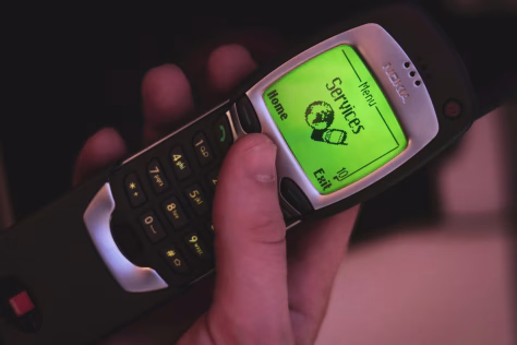 Legendinė „Nokia 3310“ sugrįžta: atskleista tikroji priežastis, kodėl telefono baterija laikė savaitę