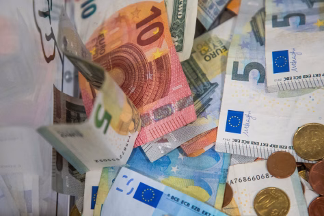 Miško pinigai virto privačiu dvaru: direktoriaus machinacijos kainavo šimtus tūkstančių