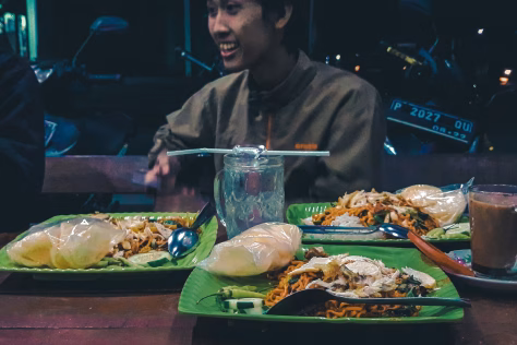 Valgote prieš miegą ir negalite užmigti? Įvardino produktus, kurių privaloma vengti